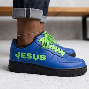 Women's Retro Galaxy Panel Mid-Top Basketball Shoes with Green Accents
